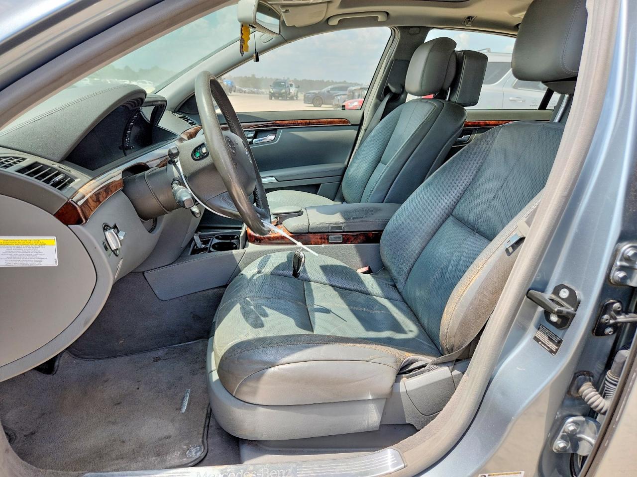 2007 Mercedes-benz S 550 4matic Silver vin: WDDNG86XX7A109998