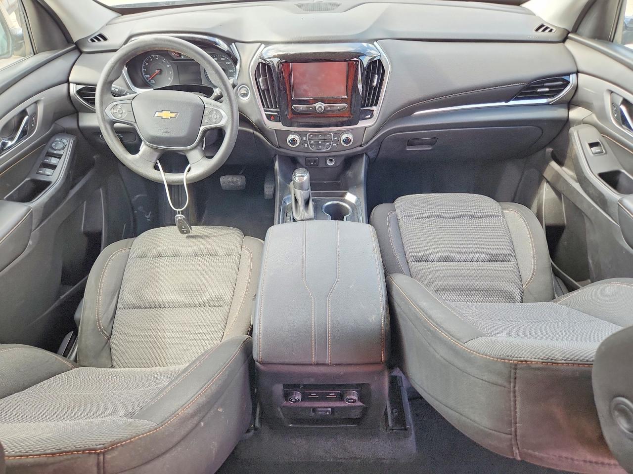 2019 Chevrolet Traverse Ls Серый vin: 1GNERFKW6KJ188298