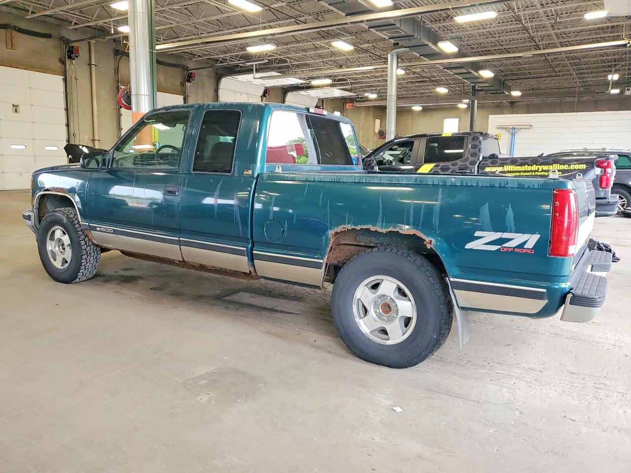 1995 Chevrolet Gmt-400 K1500 Green vin: 2GCEK19K7S1258078