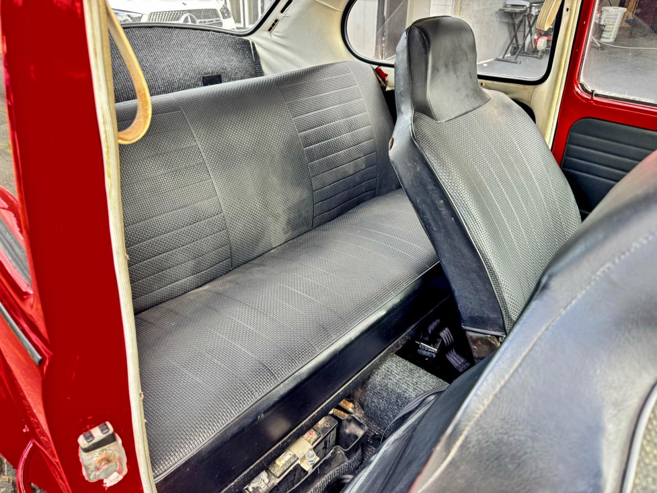 1974 Volkswagen Beatle Red vin: 1142316298