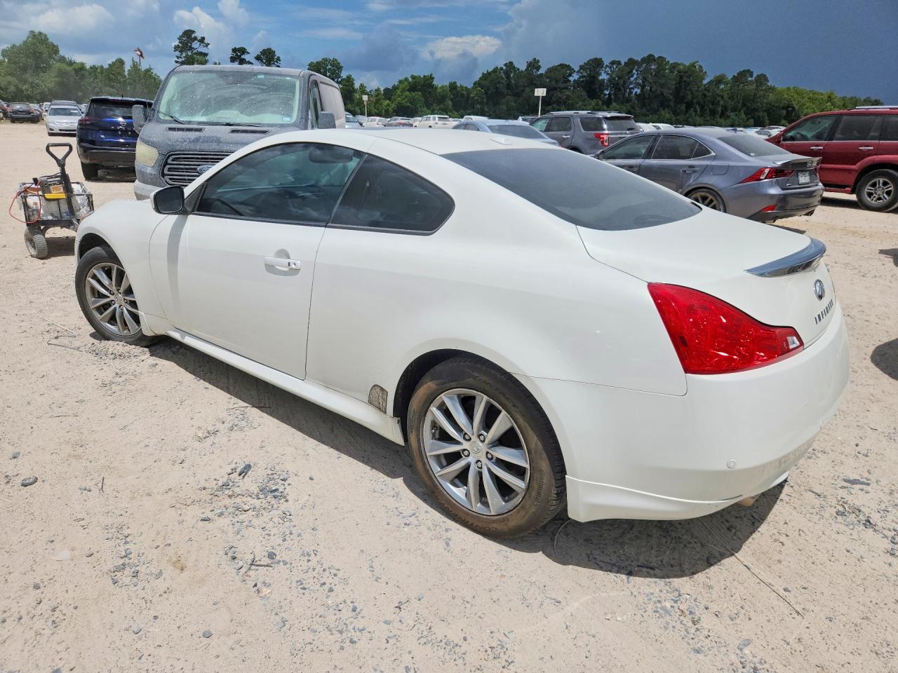2013 Infiniti G37 Coupe X White vin: JN1CV6EL0DM981937
