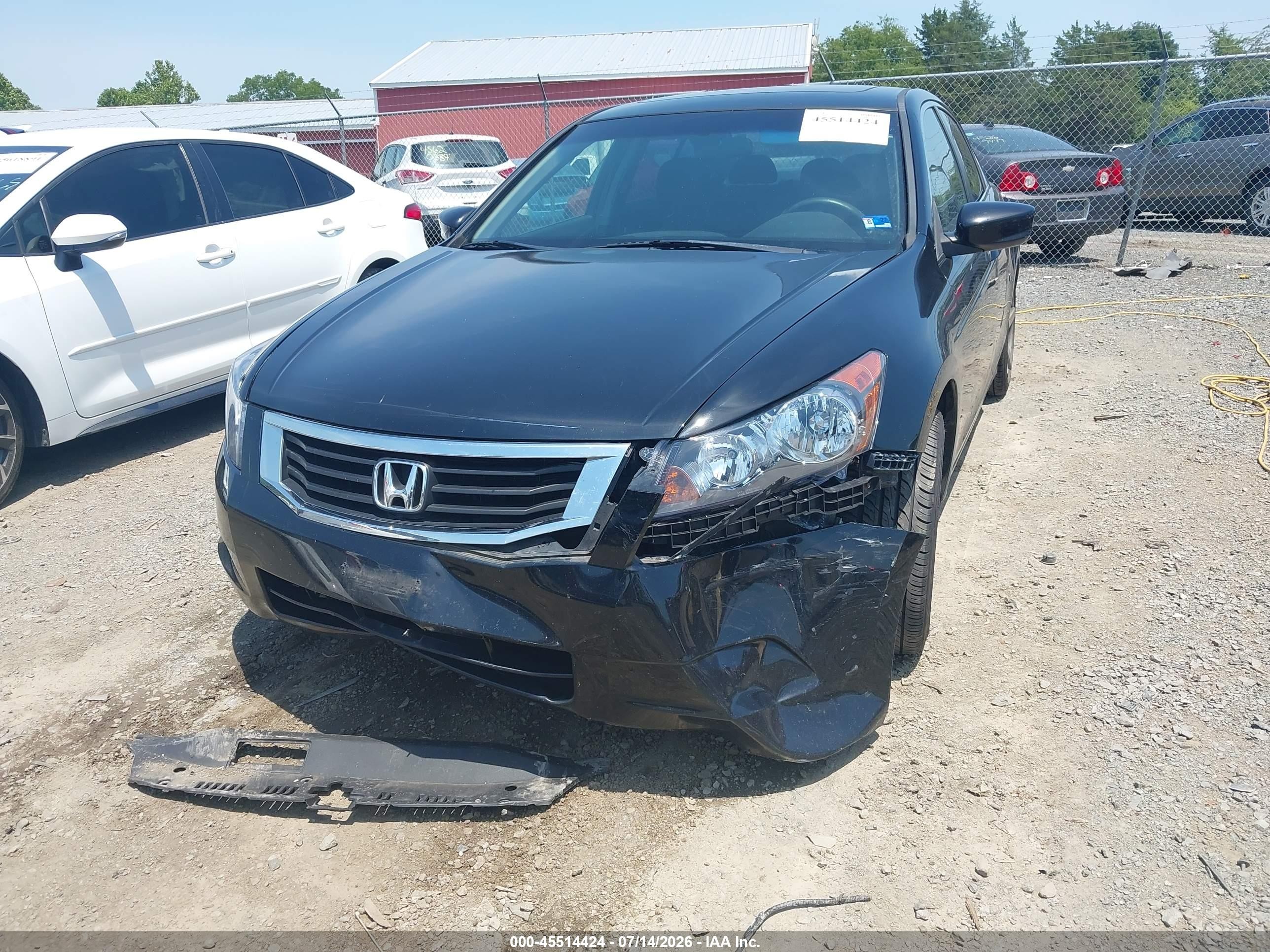 2010 Honda Accord   Black vin: 18GCP2E79AA086576