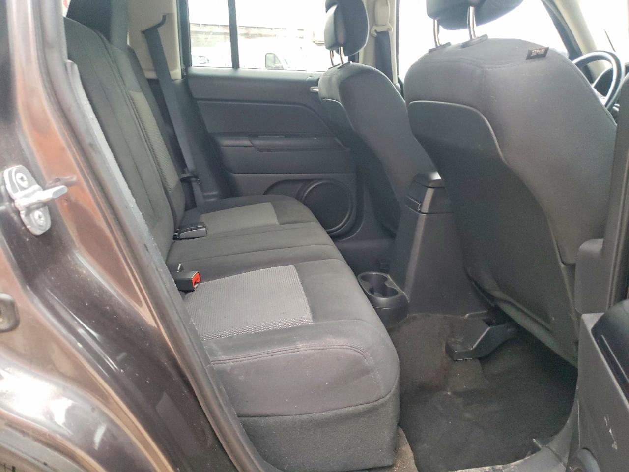2014 Jeep Patriot Latitude Gray vin: 1C4NJRFB8ED908454
