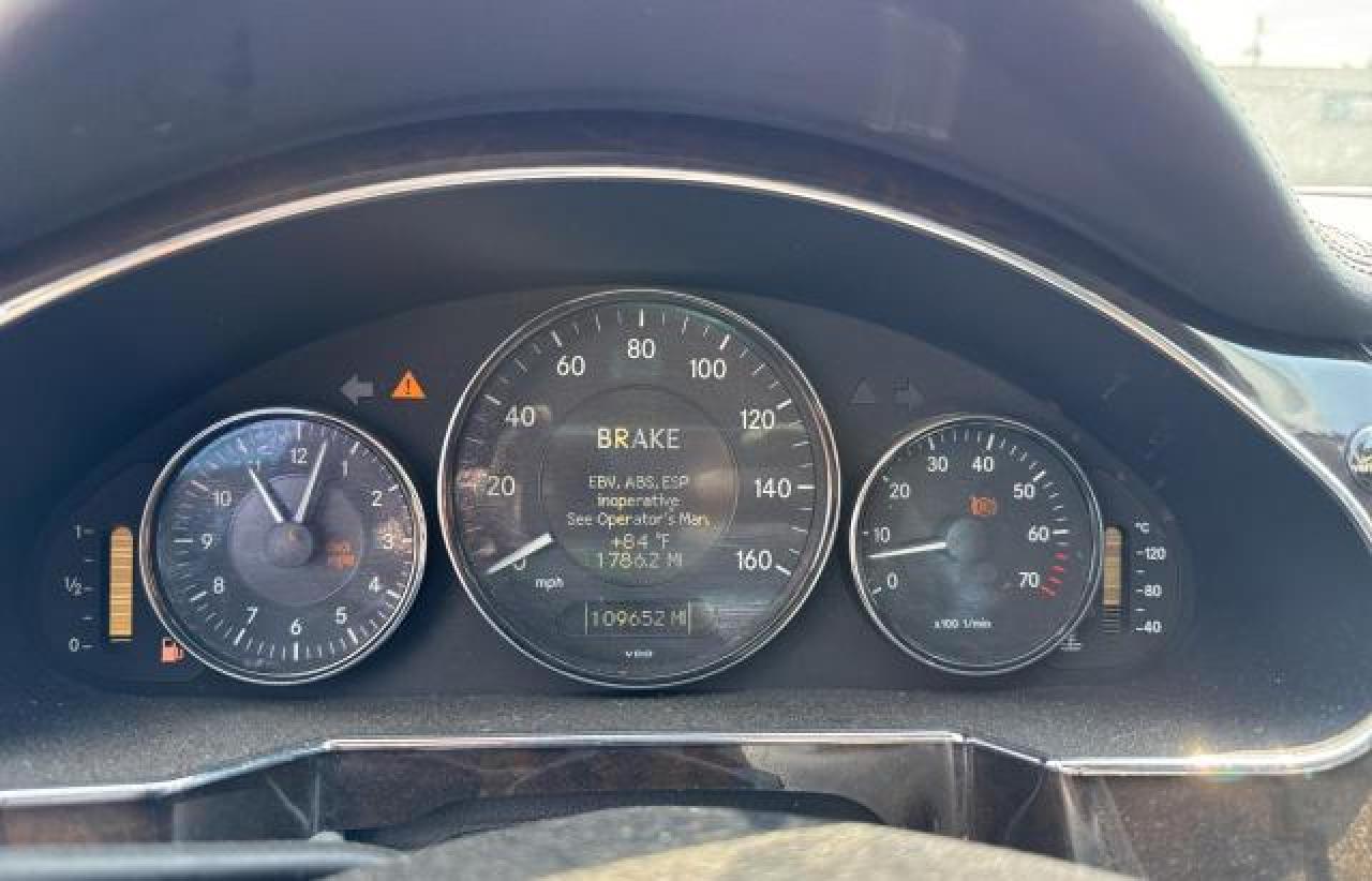 2007 Mercedes-benz Cls 550 Белый vin: WDDDJ72X27A107160
