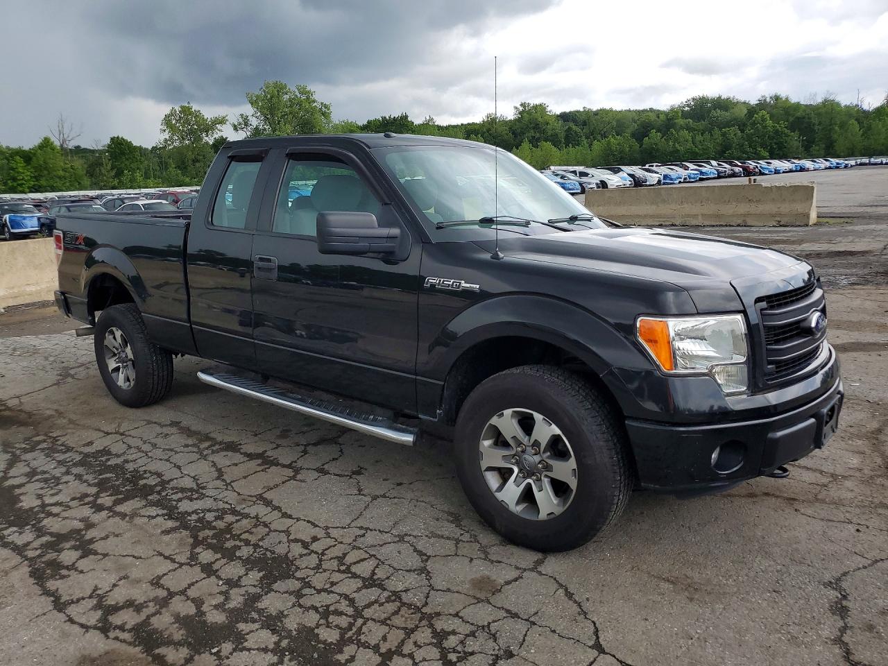 2014 Ford F150 Super Cab Черный vin: 1FTEX1EM5EFC39101