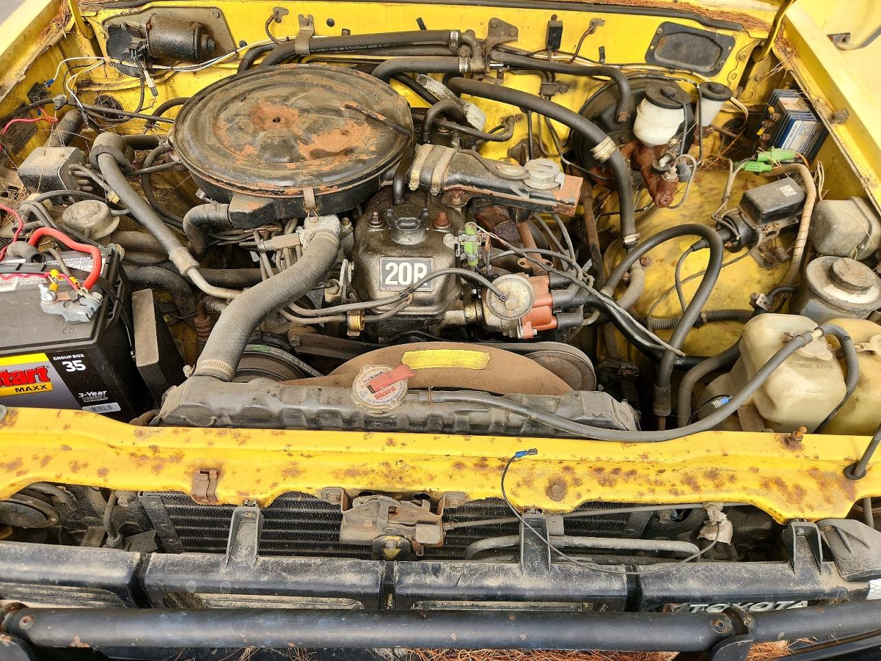 1979 Toyota Truck Yellow vin: RN4701394