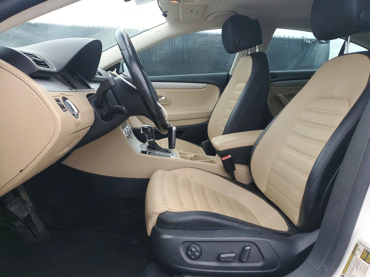 2013 Volkswagen Cc Sport Белый vin: WVWBN7AN9DE523295