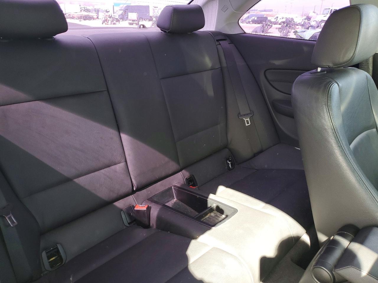 2009 Bmw 135 I Серый vin: WBAUC73569VK94851