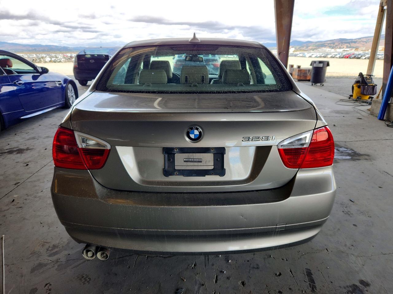 2008 Bmw 328 I Tan vin: WBAVA37508NL58281