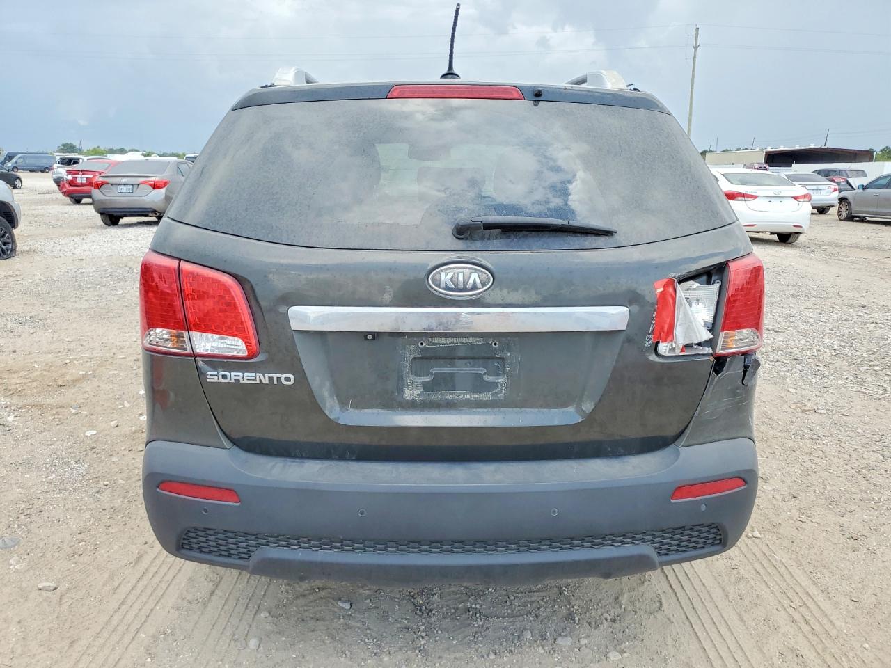 2012 Kia Sorento Lx Silver vin: 5XYKT4A29CG190757