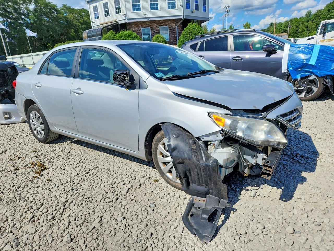 2013 Toyota Corolla Le Silver vin: 2T1BU4EEXDC097342