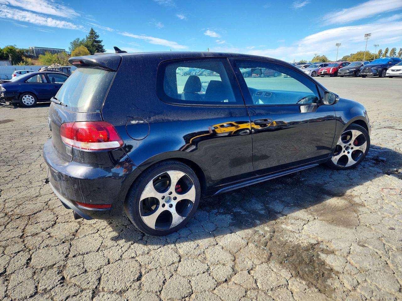 2011 Volkswagen Gti Black vin: WVWEV7AJ1BW123300