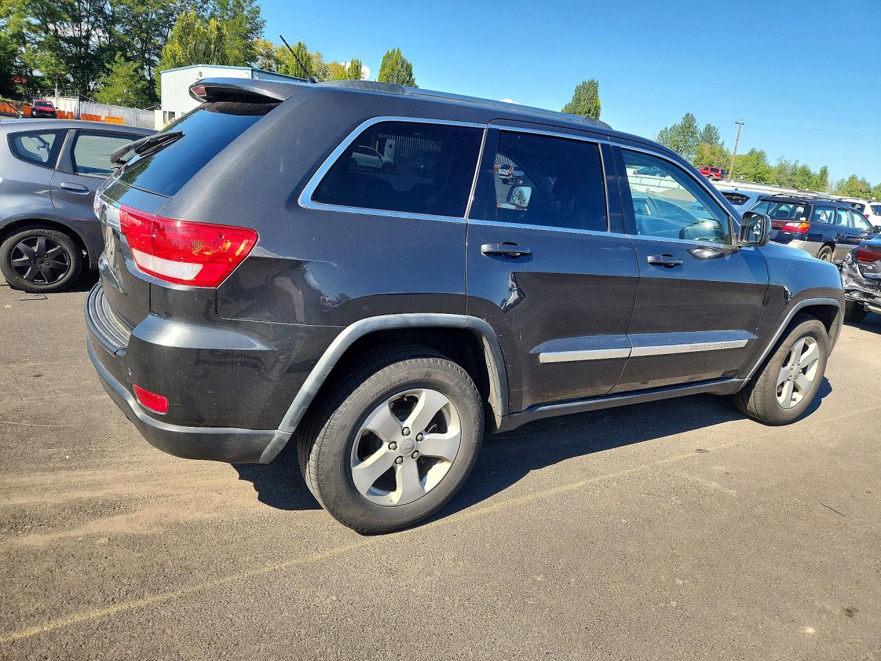 2011 Jeep Grand Cherokee Laredo Black vin: 1J4RR4GG8BC528114