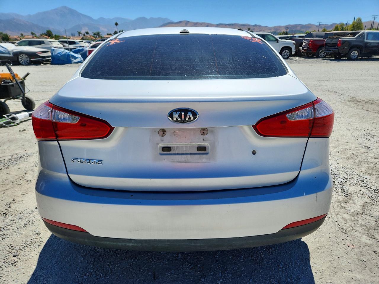 2014 Kia Forte Lx Серебряный vin: KNAFK4A64E5120020
