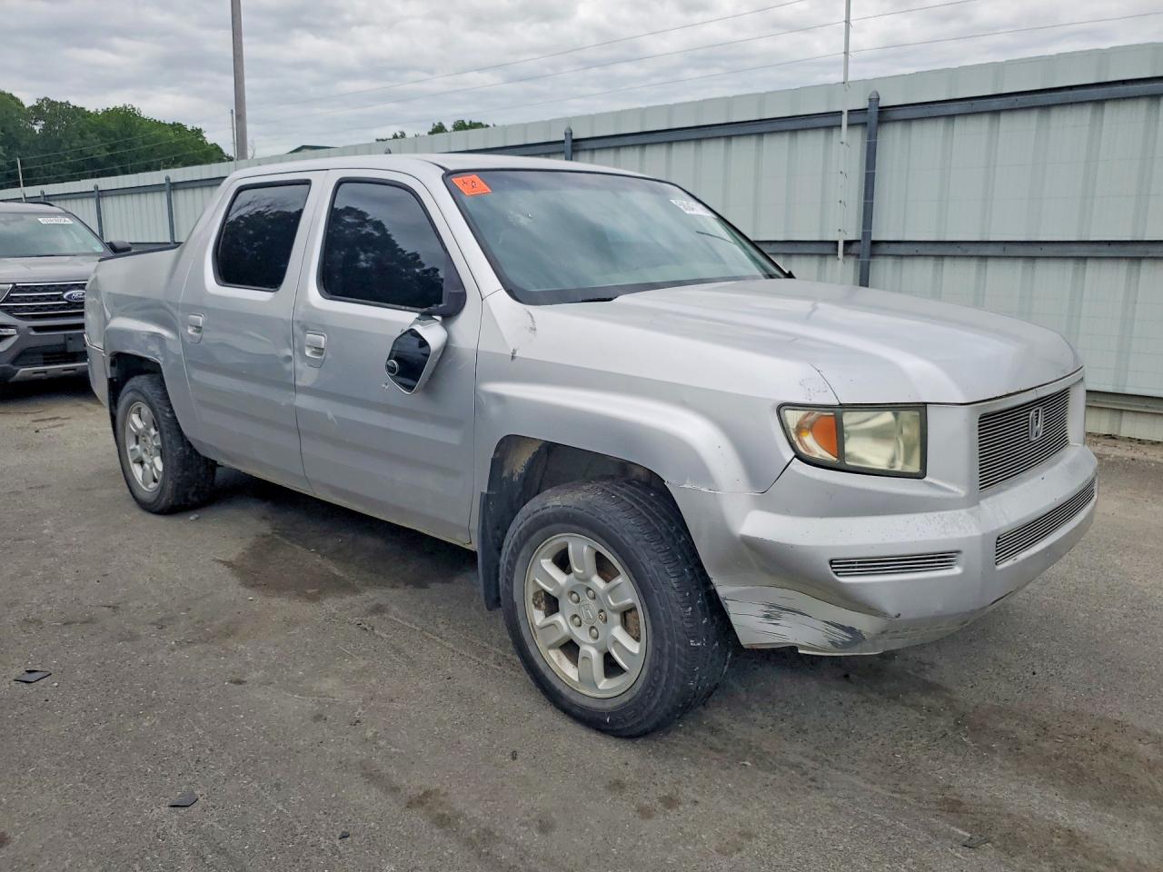 2006 Honda Ridgeline Rtl Silver vin: 2HJYK16506H533147