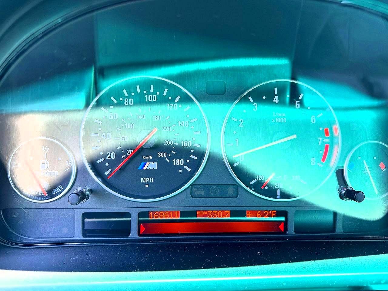 2000 Bmw M5 Серебряный vin: WBSDE9349YBZ94775