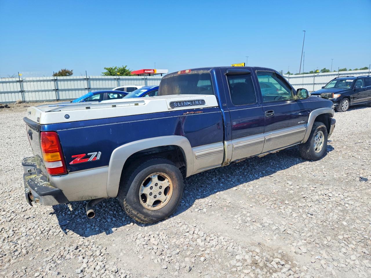 2000 Chevrolet Silverado K1500 Gray vin: 1GCEK19T5YE201975