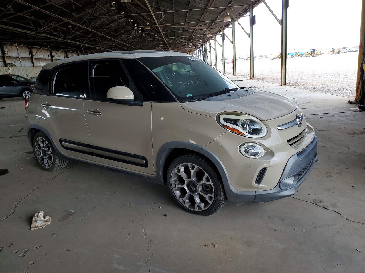2014 Fiat 500l Trekking Tan vin: ZFBCFADHXEZ018089