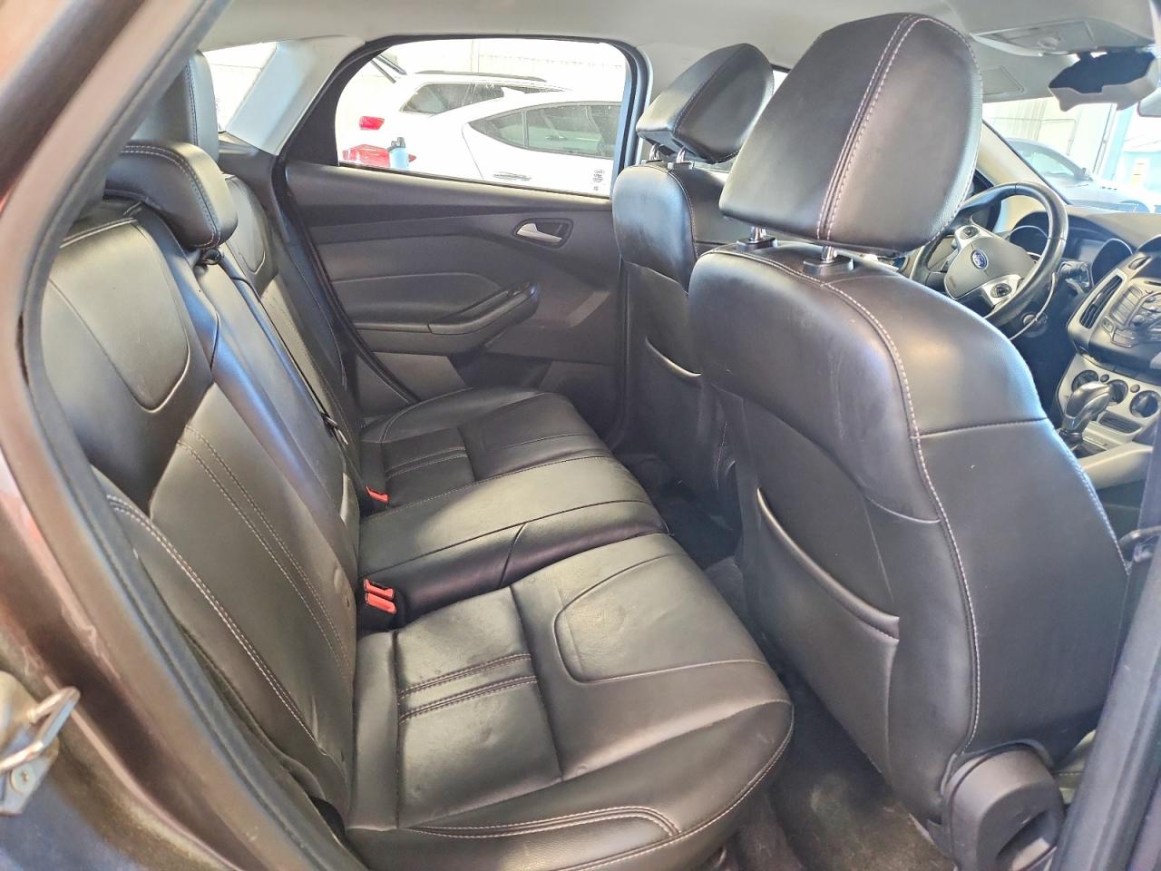 2014 Ford Focus Se Gray vin: 1FADP3K28EL357533