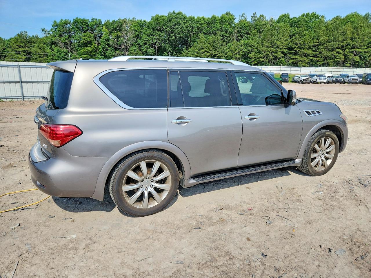 2013 Infiniti Qx56 Base Burgundy vin: JN8AZ2NE9D9041369