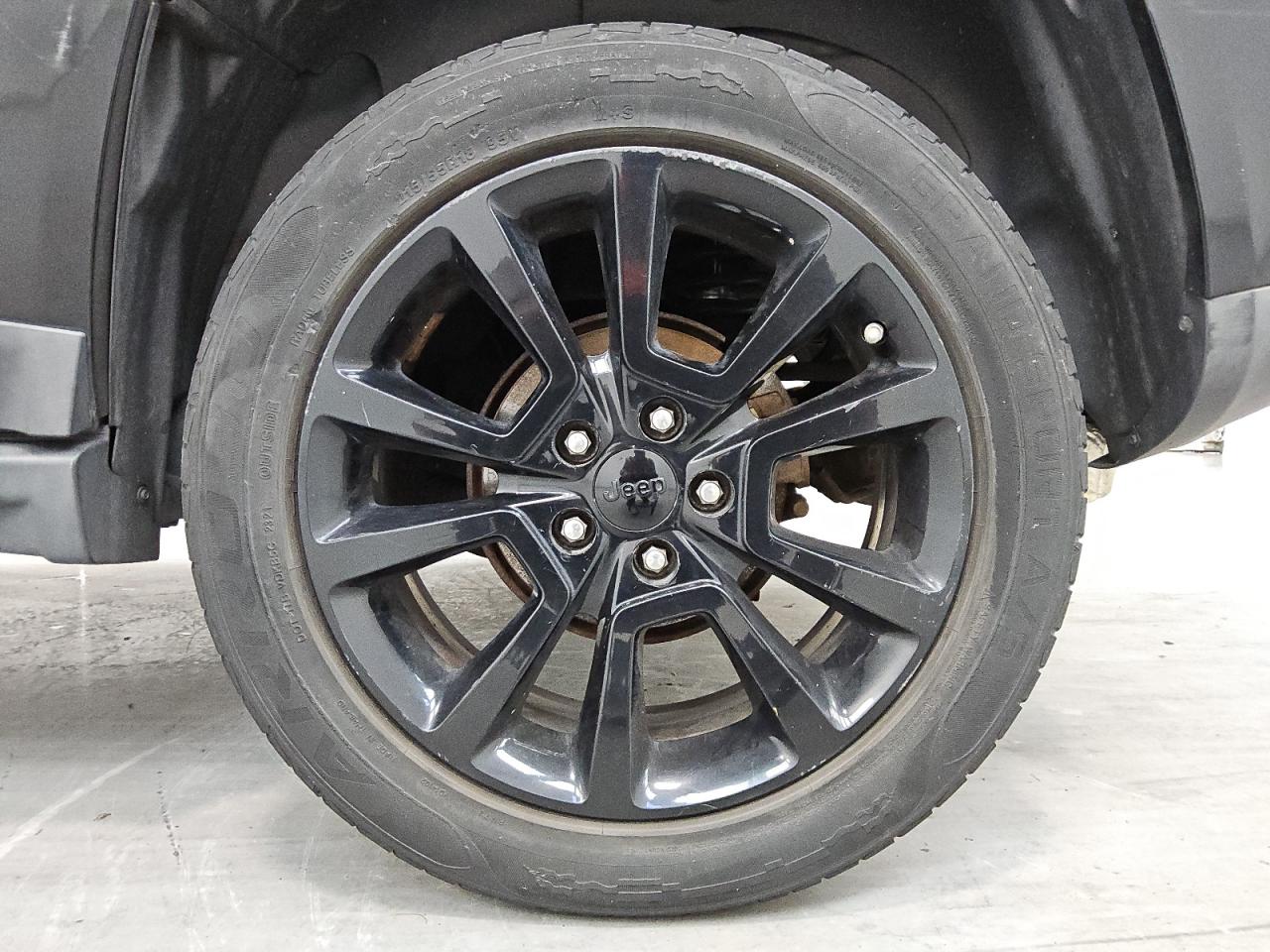 2012 Jeep Compass Latitude Черный vin: 1C4NJDEB0CD621546 Damage: Left Rear Wheel, Curb Rash, 8 To 9 Inches