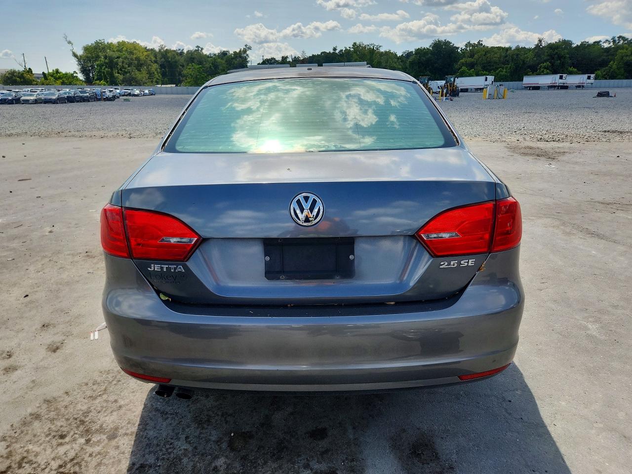 2011 Volkswagen Jetta Se Серый vin: 3VWDX7AJ9BM377291