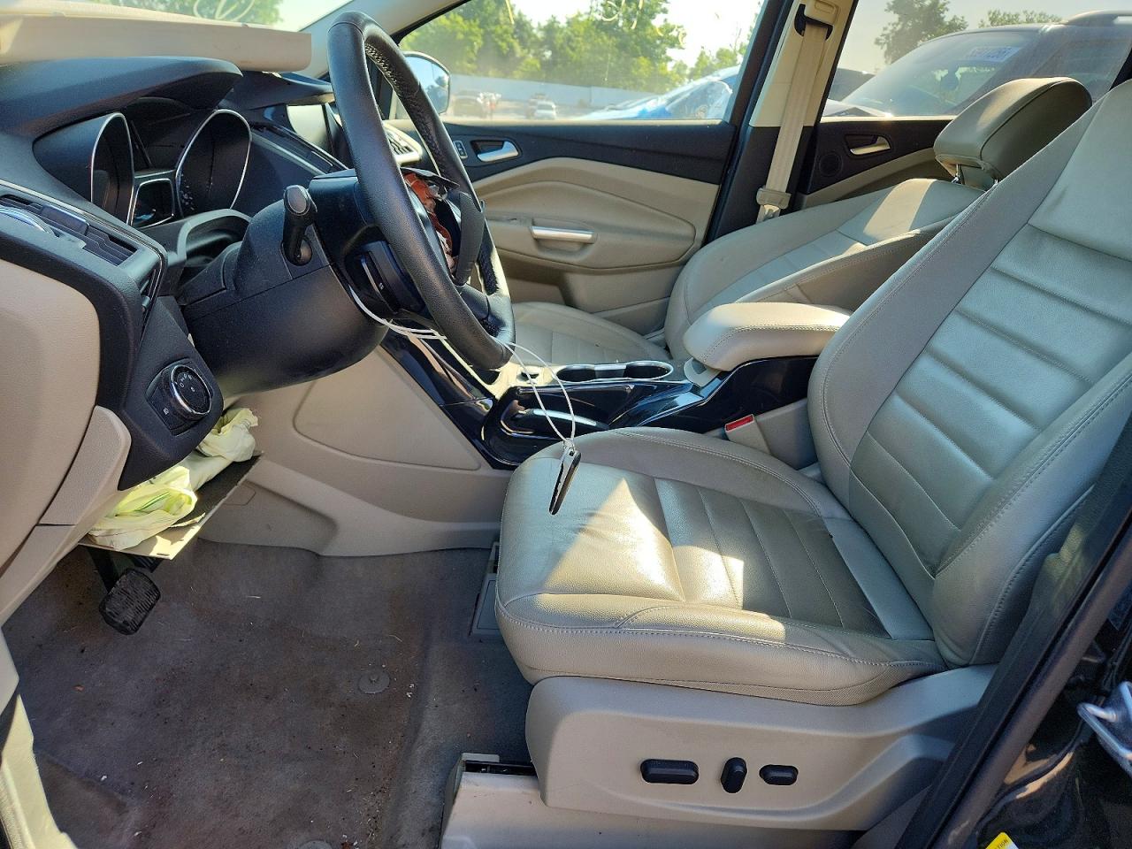 2014 Ford Escape Titanium Black vin: 1FMCU0J92EUC16314