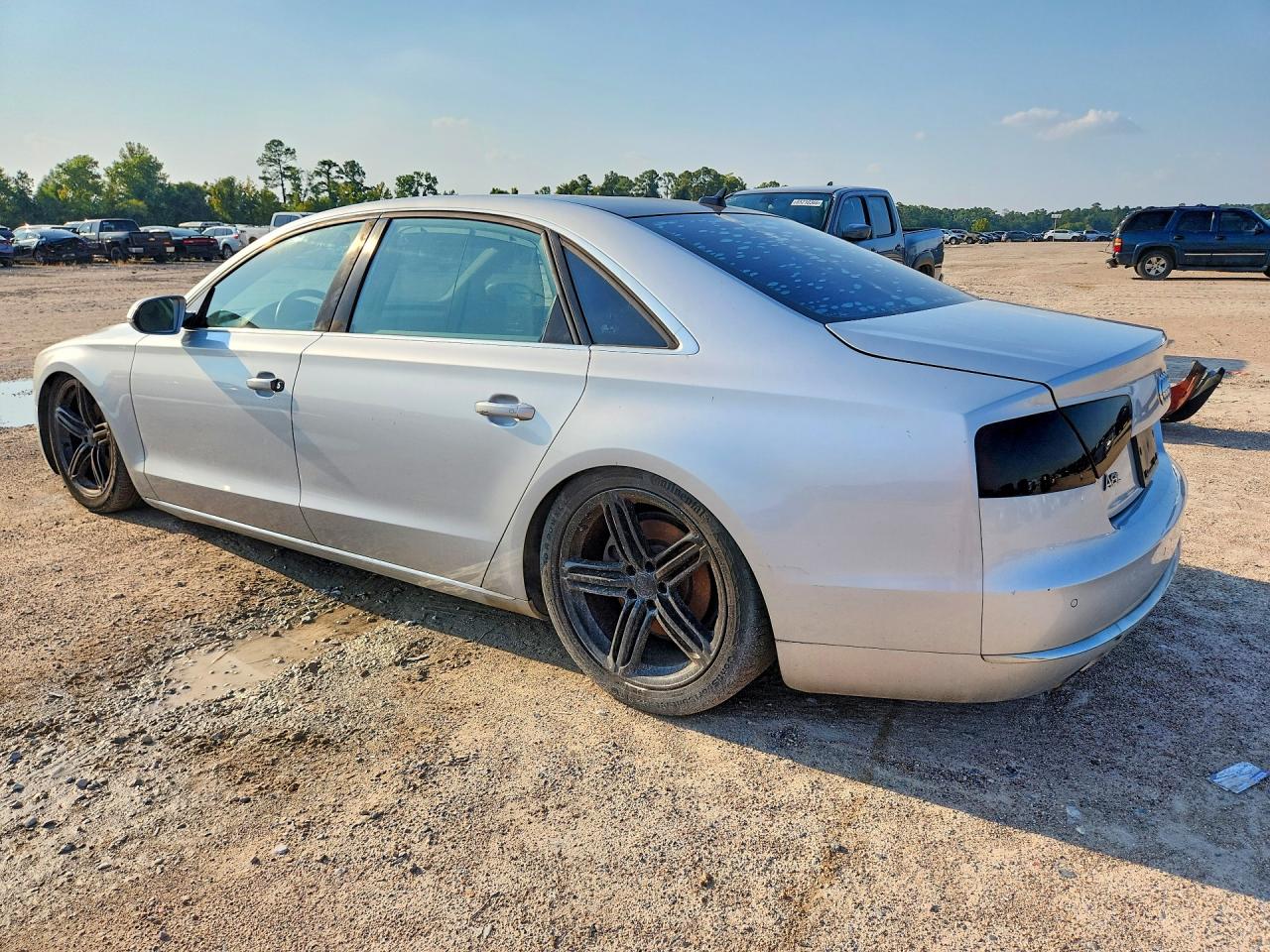 2013 Audi A8 L Quattro Серебряный vin: WAURGAFD4DN000530