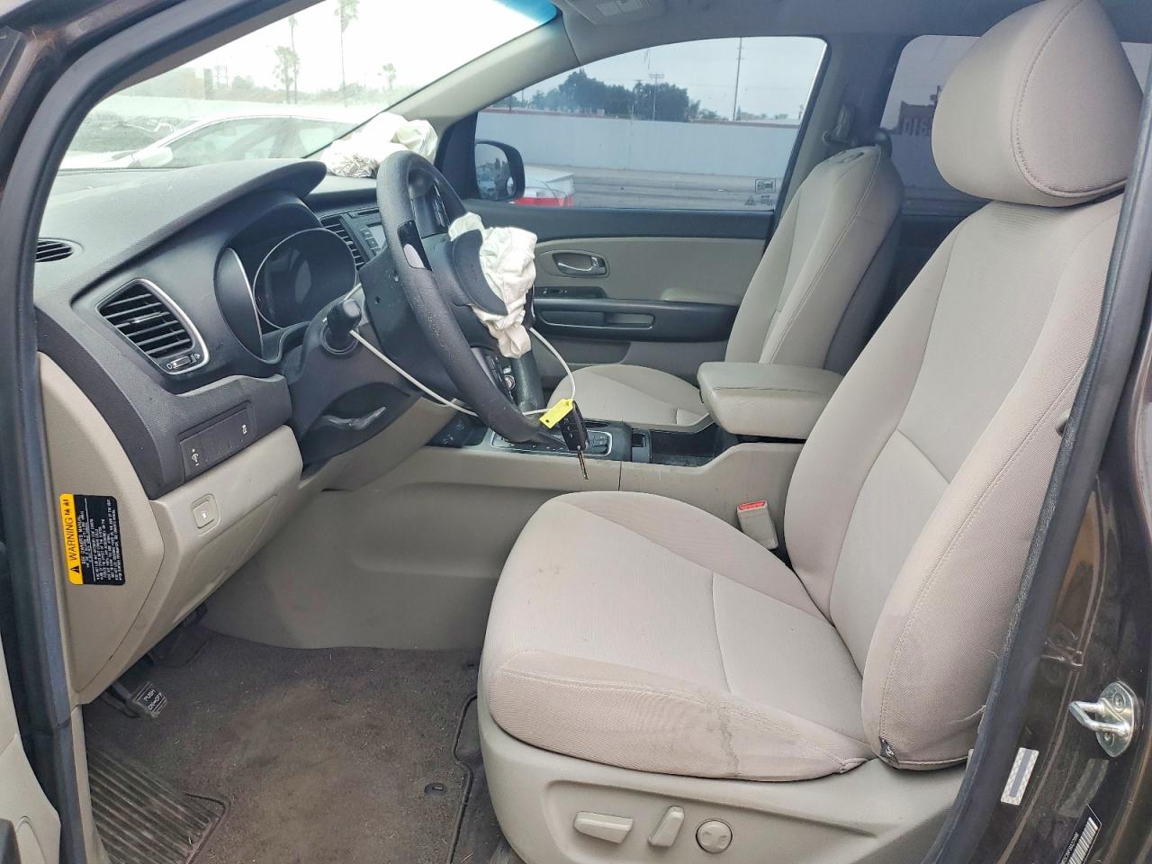 2015 Kia Sedona Lx Gray vin: KNDMB5C16F6027996
