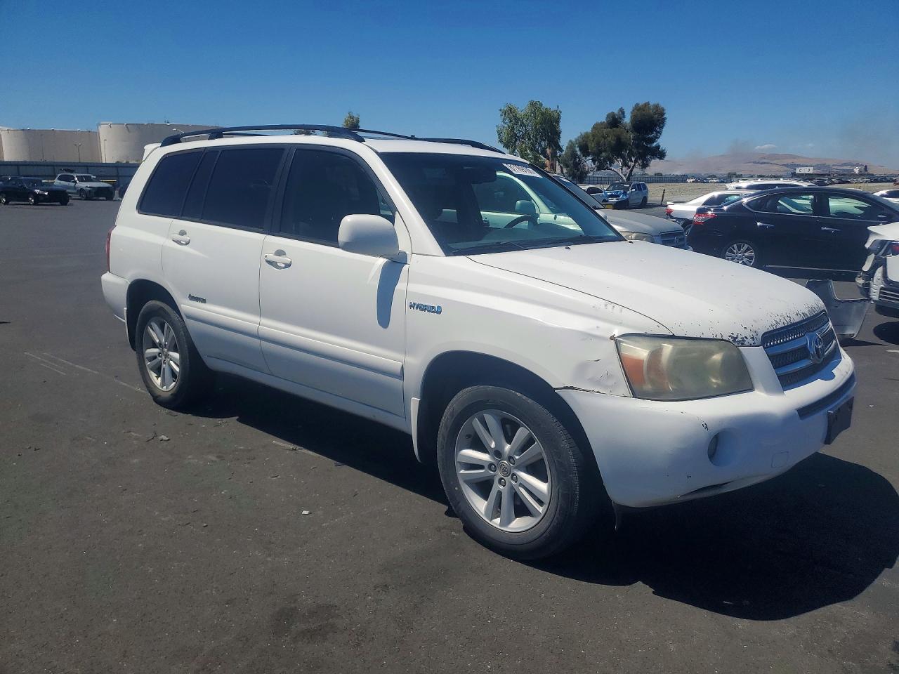 2007 Toyota Highlander Hybrid White vin: JTEEW21A170045963