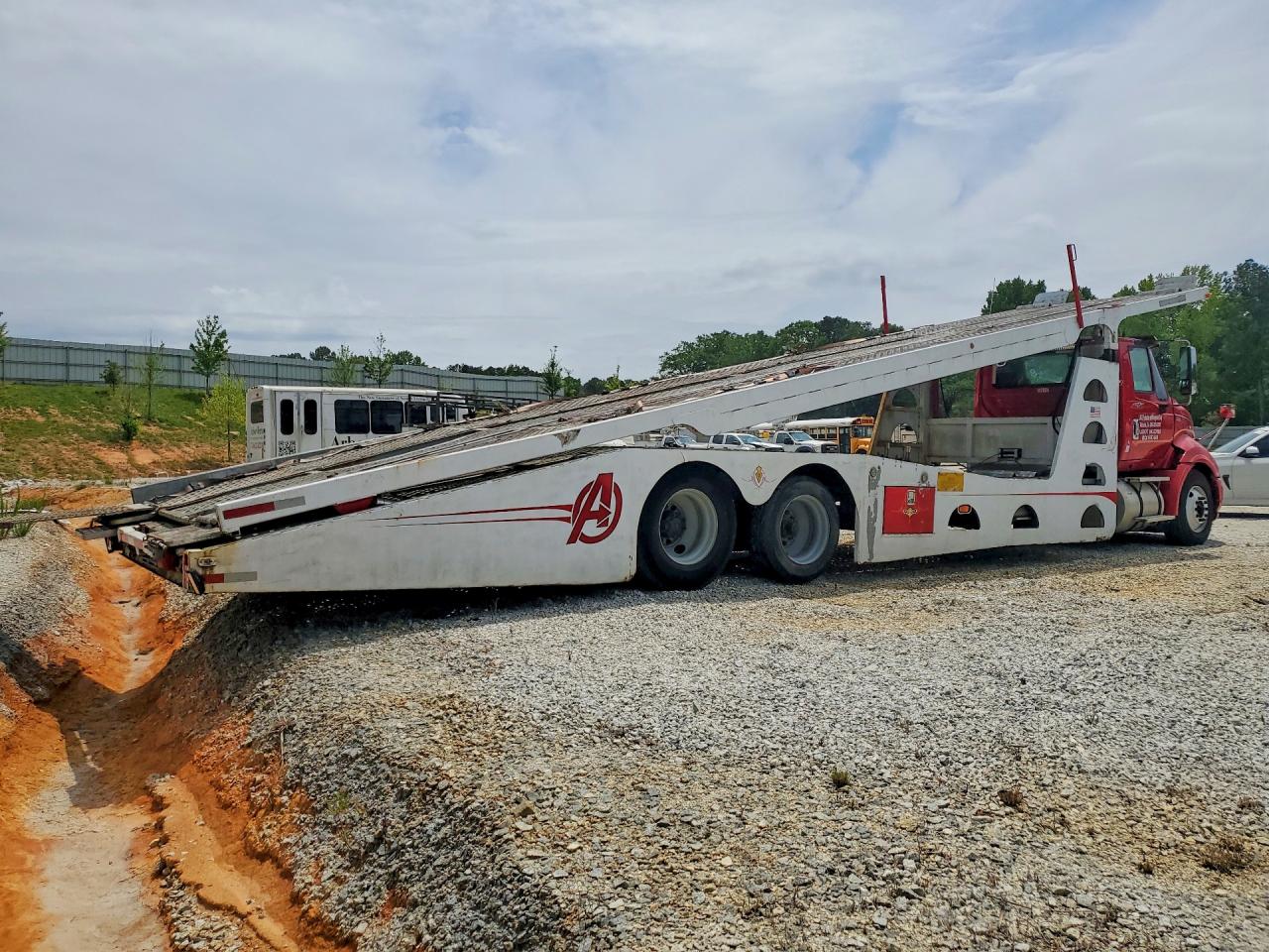 2012 International Prostar - Car Hauler Truck  67500 Max Gtw Fitted By Contrell Red vin: 1HSDESJNXCJ560915