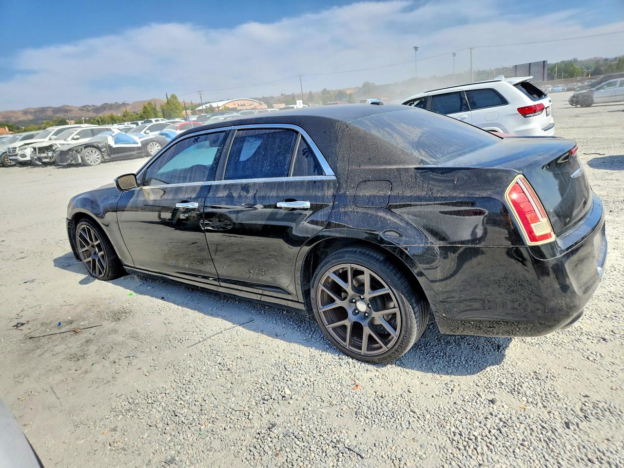 2013 Chrysler 300c Black vin: 2C3CCAEG5DH606433