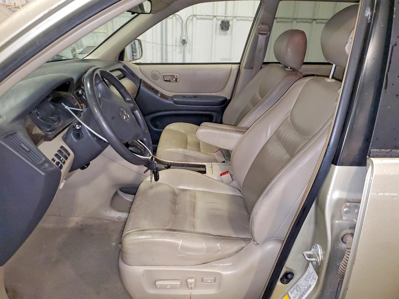 2003 Toyota Highlander Limited Beige vin: JTEHF21A730110693