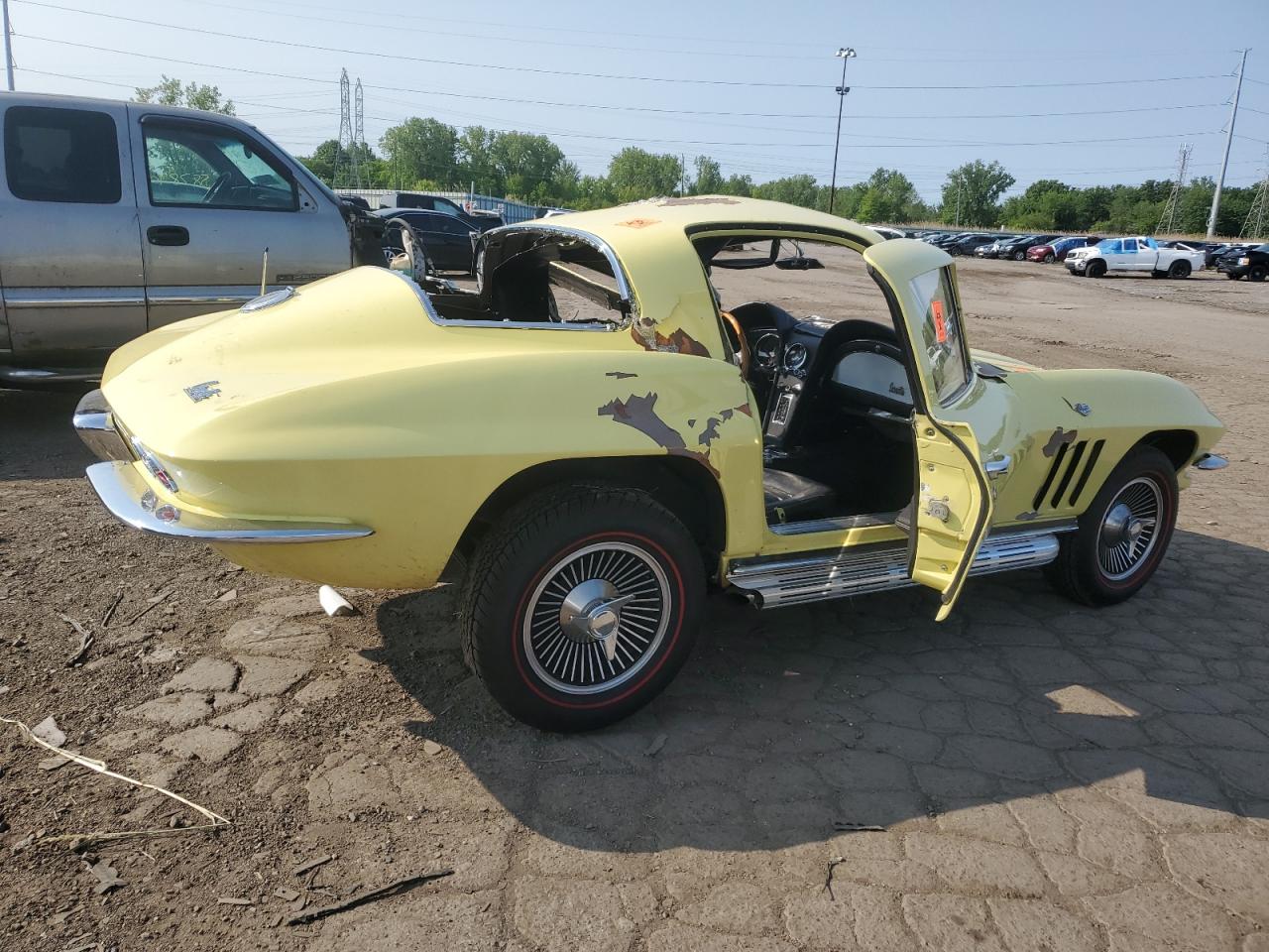 1966 Chevrolet Corvette Желтый vin: 194376S116162