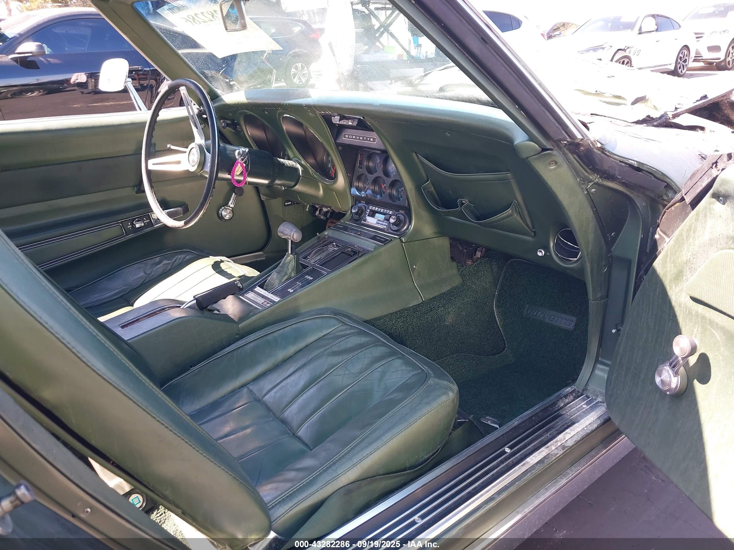 1969 Chevrolet Corvette   Зеленый vin: 194379S720375    