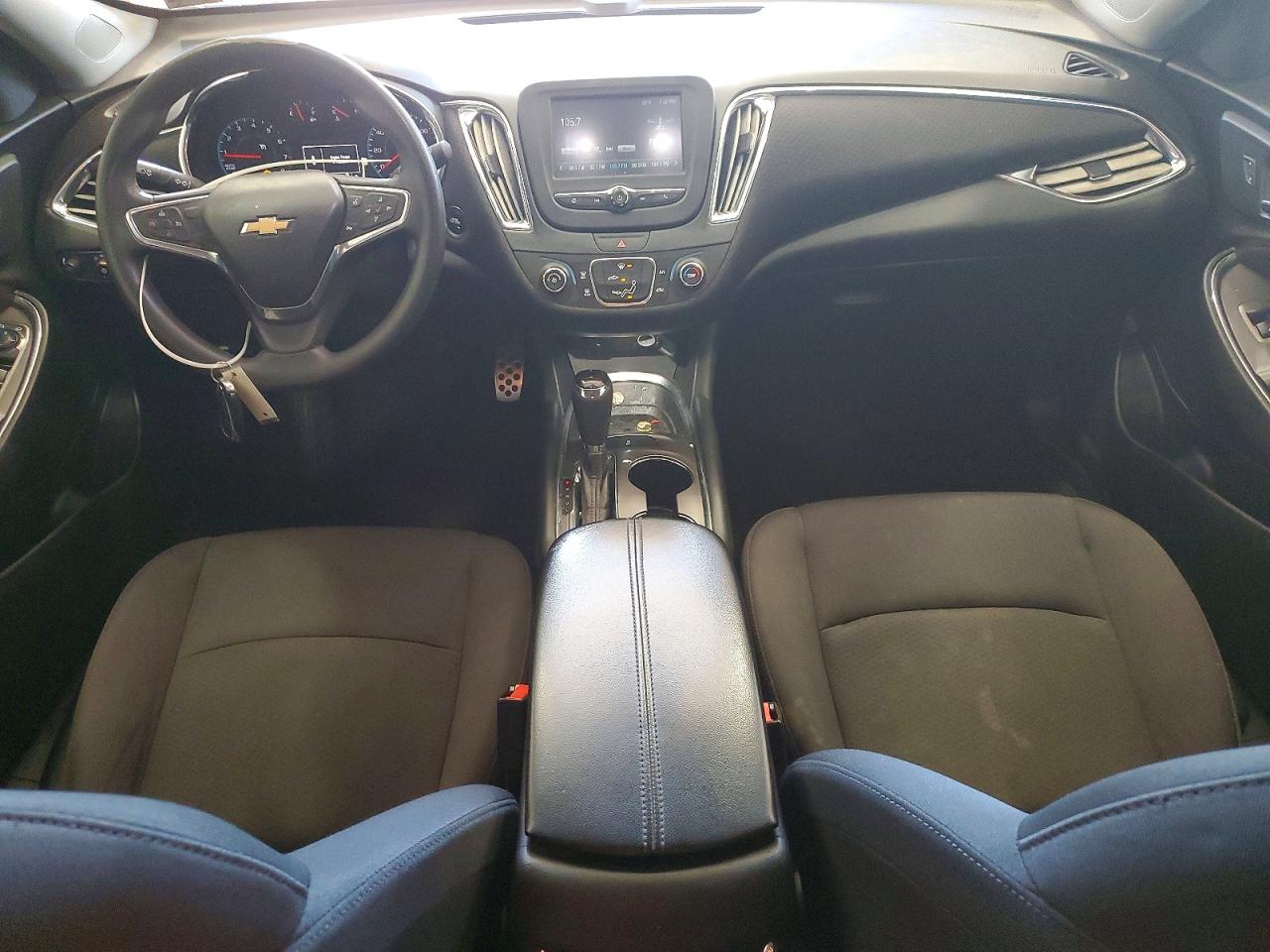 2017 Chevrolet Malibu Lt Серый vin: 1G1ZE5ST9HF151501