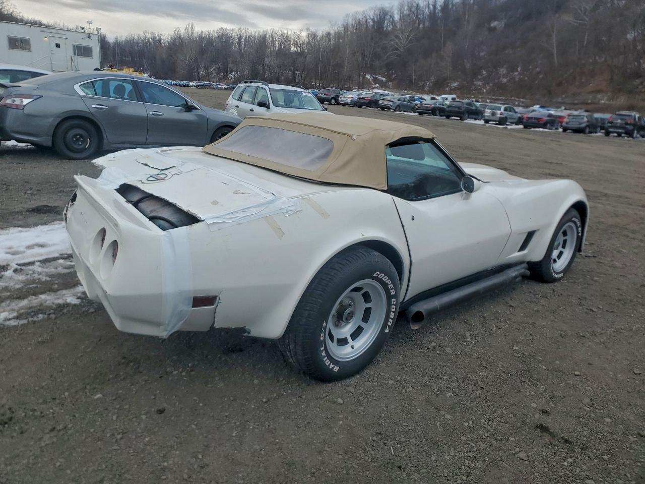 1970 Chevrolet Corvette Cream vin: 194670S407678