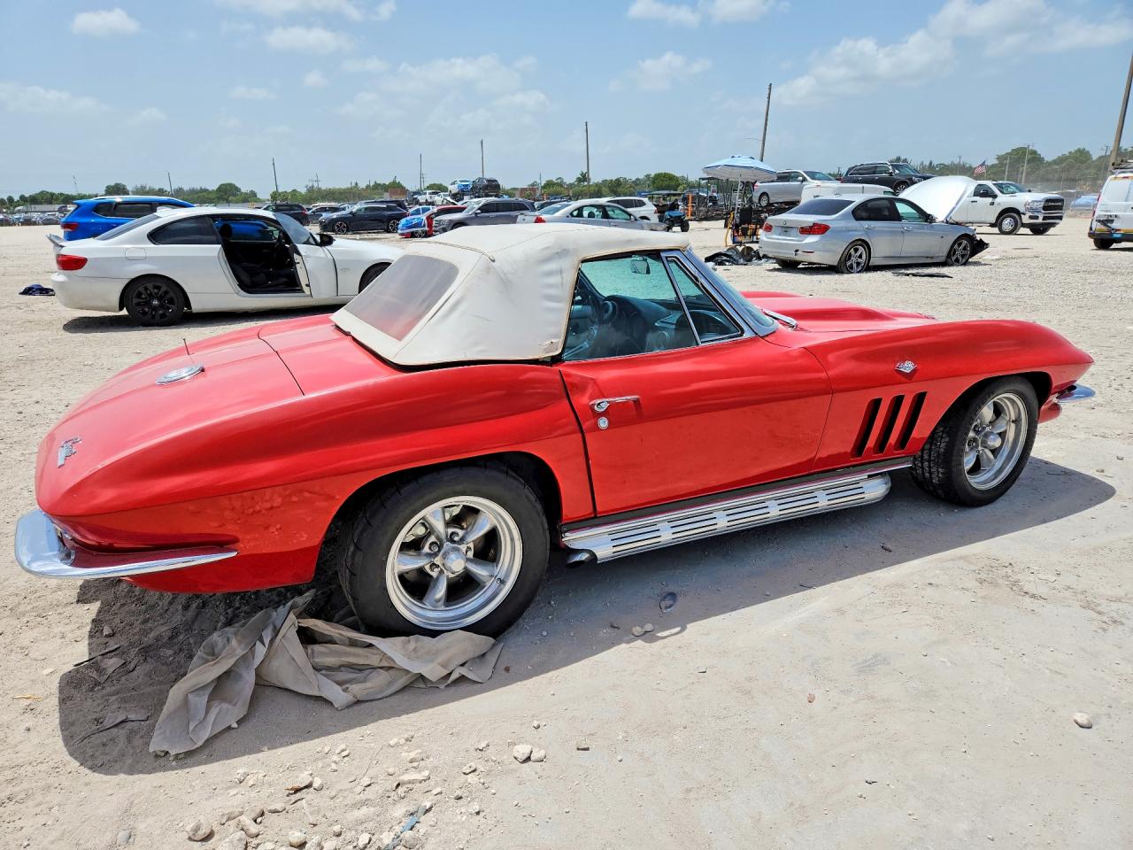 1965 Chevrolet Corvette Red vin: 194675S122966