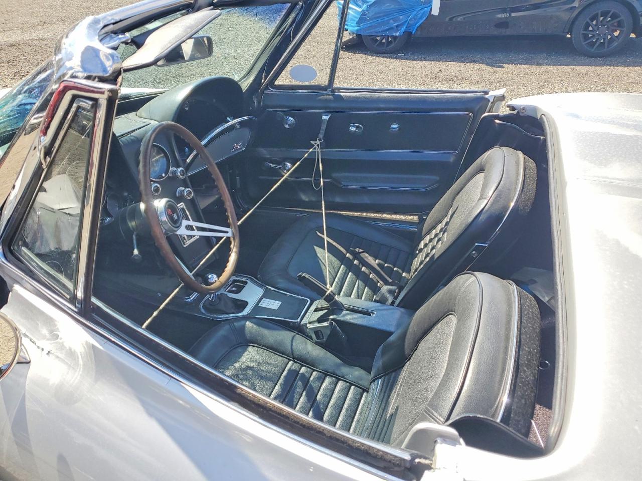 1967 Chevrolet Uk Silver vin: 194677S106310