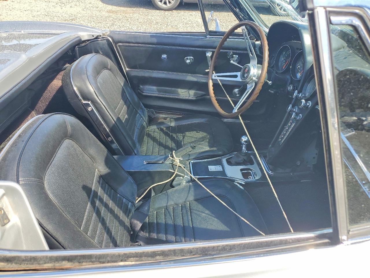 1967 Chevrolet Uk Silver vin: 194677S106310