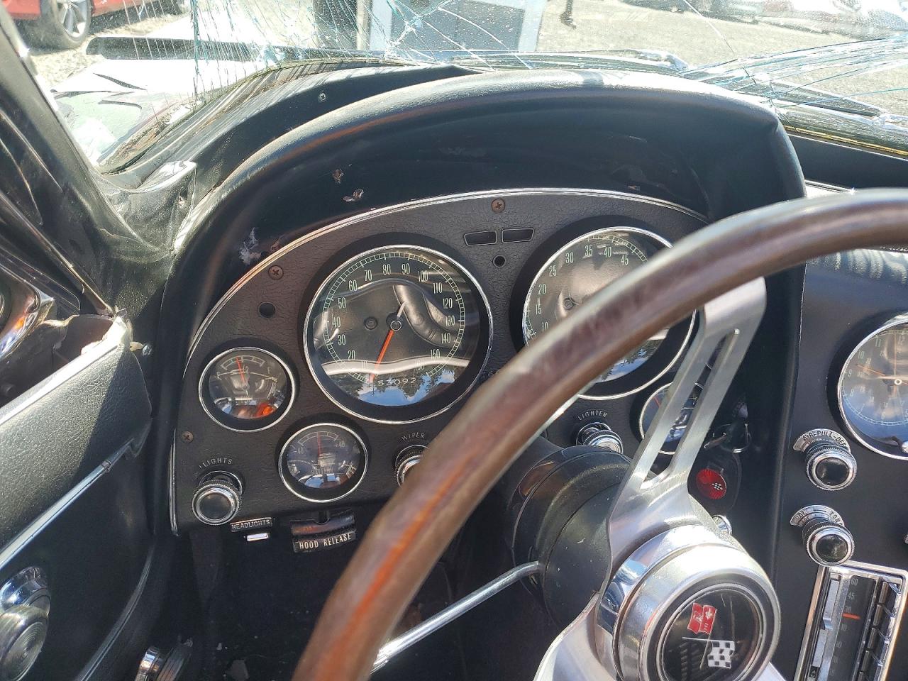 1967 Chevrolet Uk Silver vin: 194677S106310