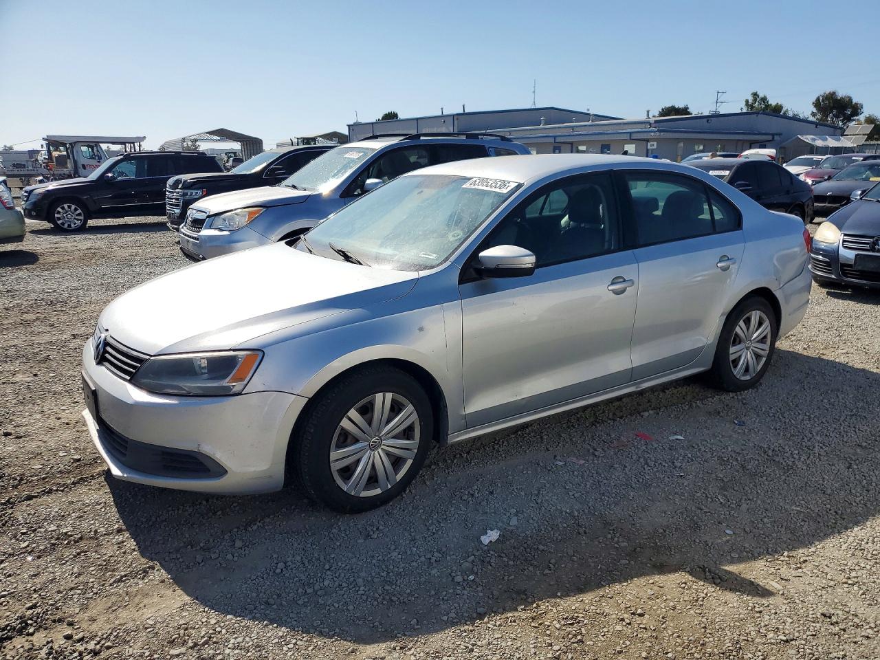 3VWD17AJ5EM402886