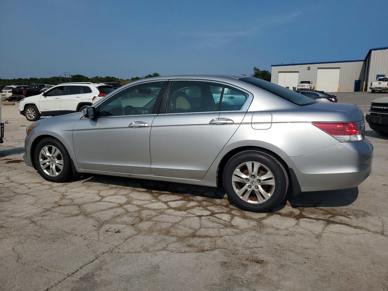2008 Honda Accord Lxp Silver vin: 1HGCP26478A072299