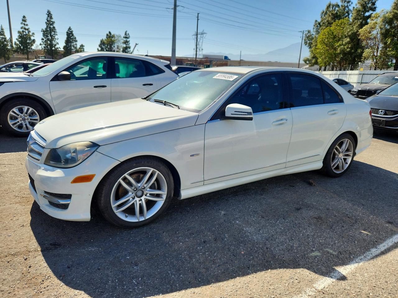 2012 Mercedes-benz C 250 White vin: WDDGF4HB7CA682065