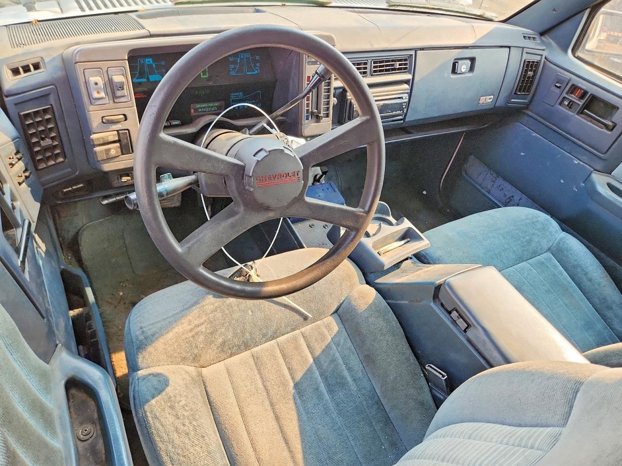 1993 Chevrolet Blazer S10 Белый vin: 1GNDT13W1P2174776