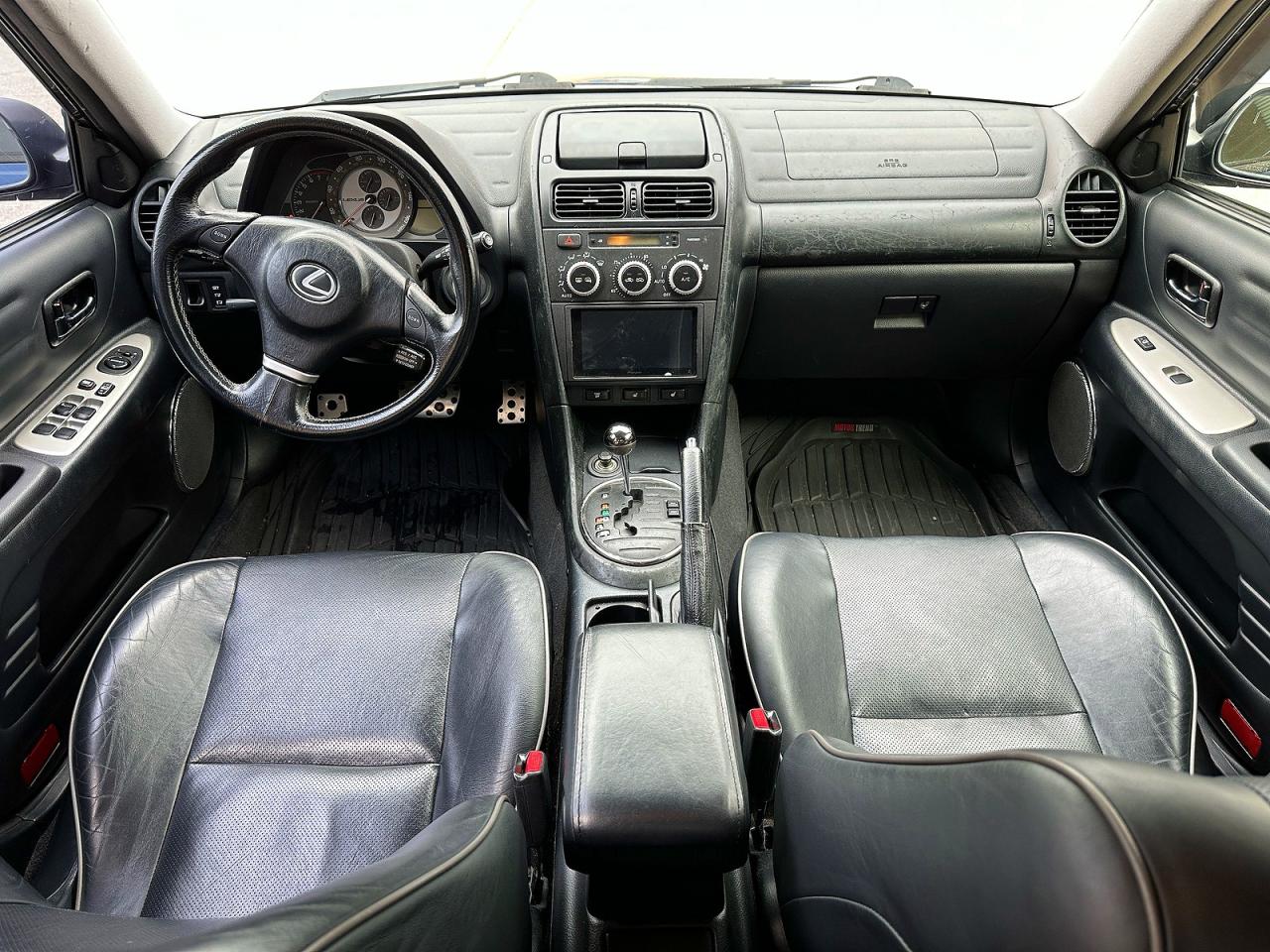 2004 Lexus Is 300 Base Blue vin: JTHBD192X40091774