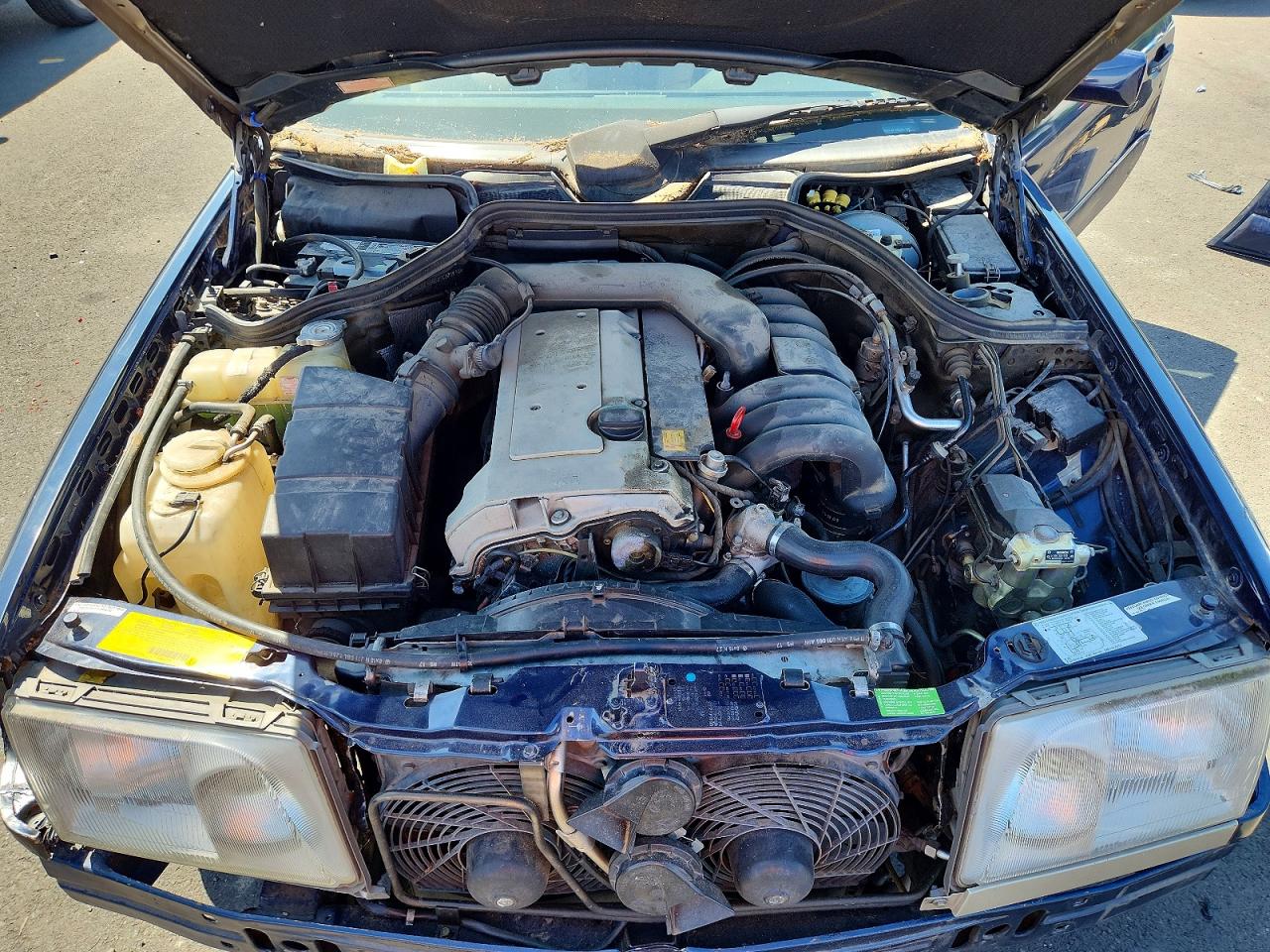 1995 Mercedes-benz E 320 Blue vin: WDBEA66EXSC279188
