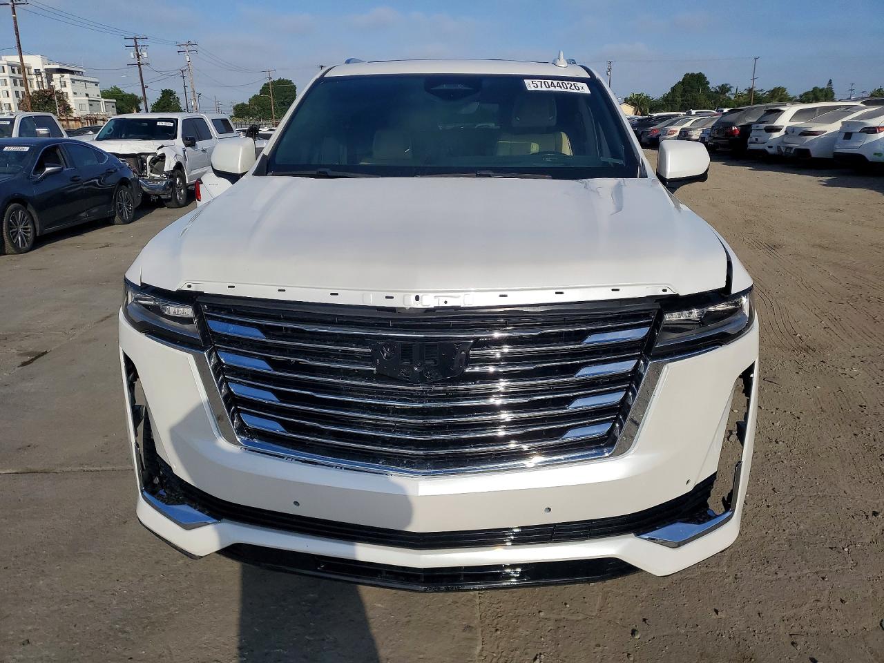 2021 Cadillac Escalade Premium Luxury White vin: 1GYS4BKLXMR273331