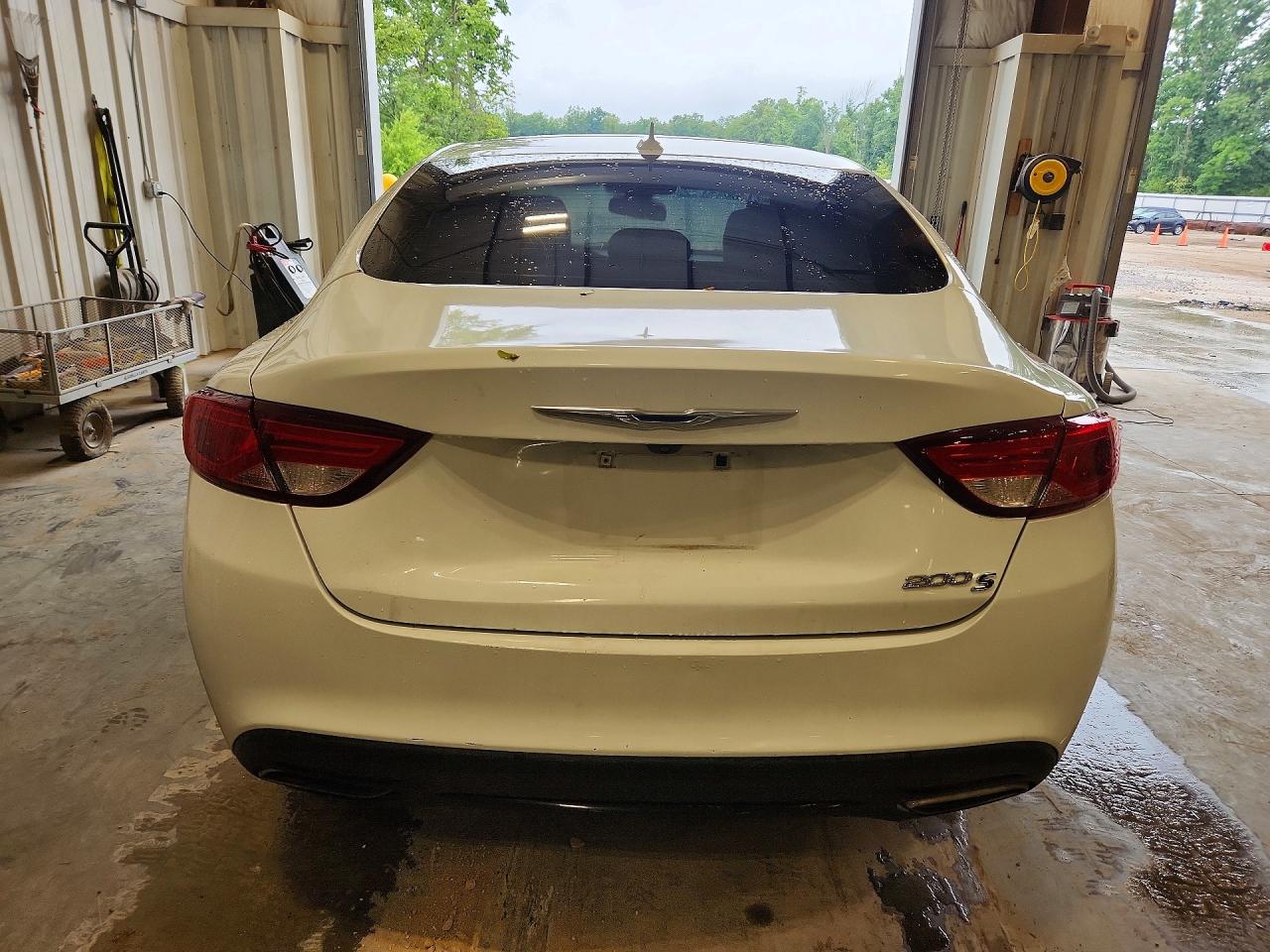 2015 Chrysler 200 S Белый vin: 1C3CCCBG7FN614690