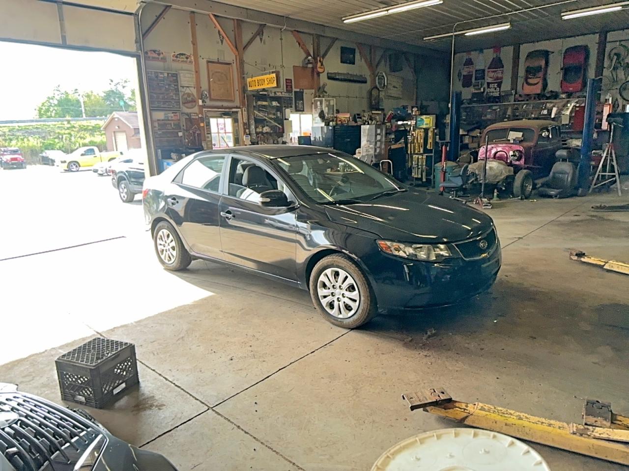 2010 Kia Forte Ex Black vin: KNAFU4A28A5061877